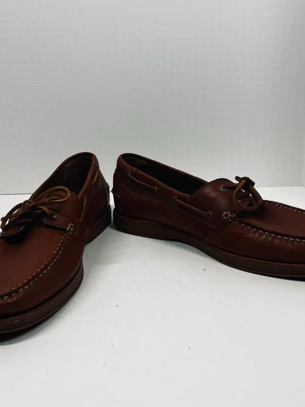 NWOB Johnston & Murphy Men's Tan Monaco 2-Eye Sheepskin Boat Shoe Size 13 M